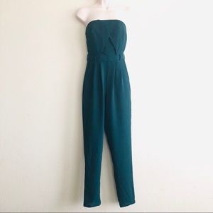 Charlotte russe sleeveless green cropped jumpsuit